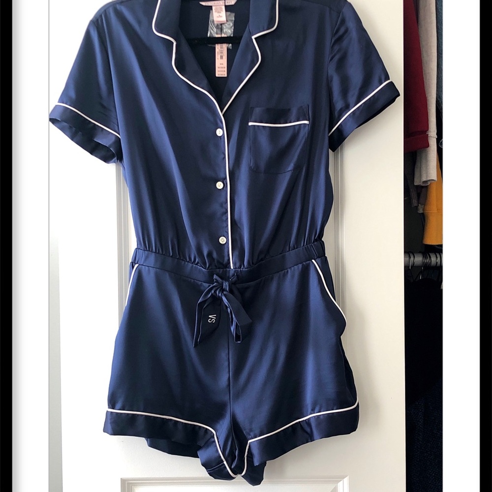 ❌sold!!❌ Victoria’s Secret Satin Romper